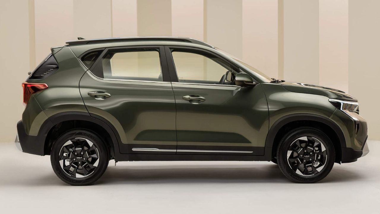 Kia Sonet exterior - Side Profile