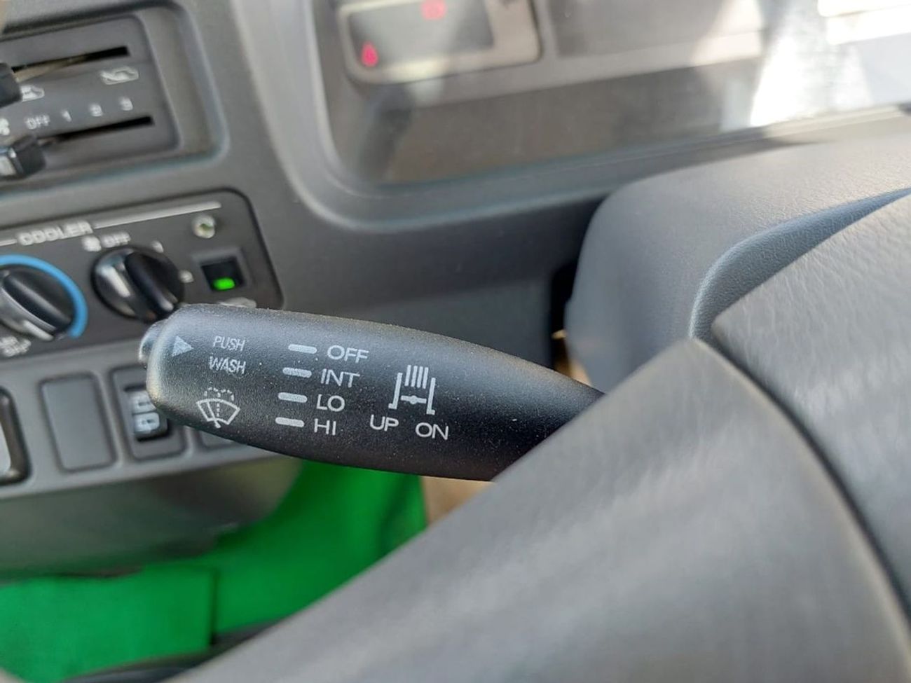 Nissan Civilian NISSAN CIVILIAN BUS RHD 2001 MODEL 4.1 L DIESEL MANUAL(PM10179)