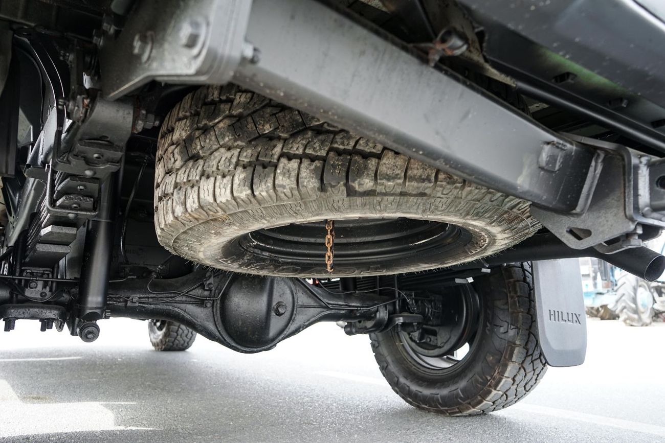 Toyota Hilux SMART CAB SINGLE CABIN