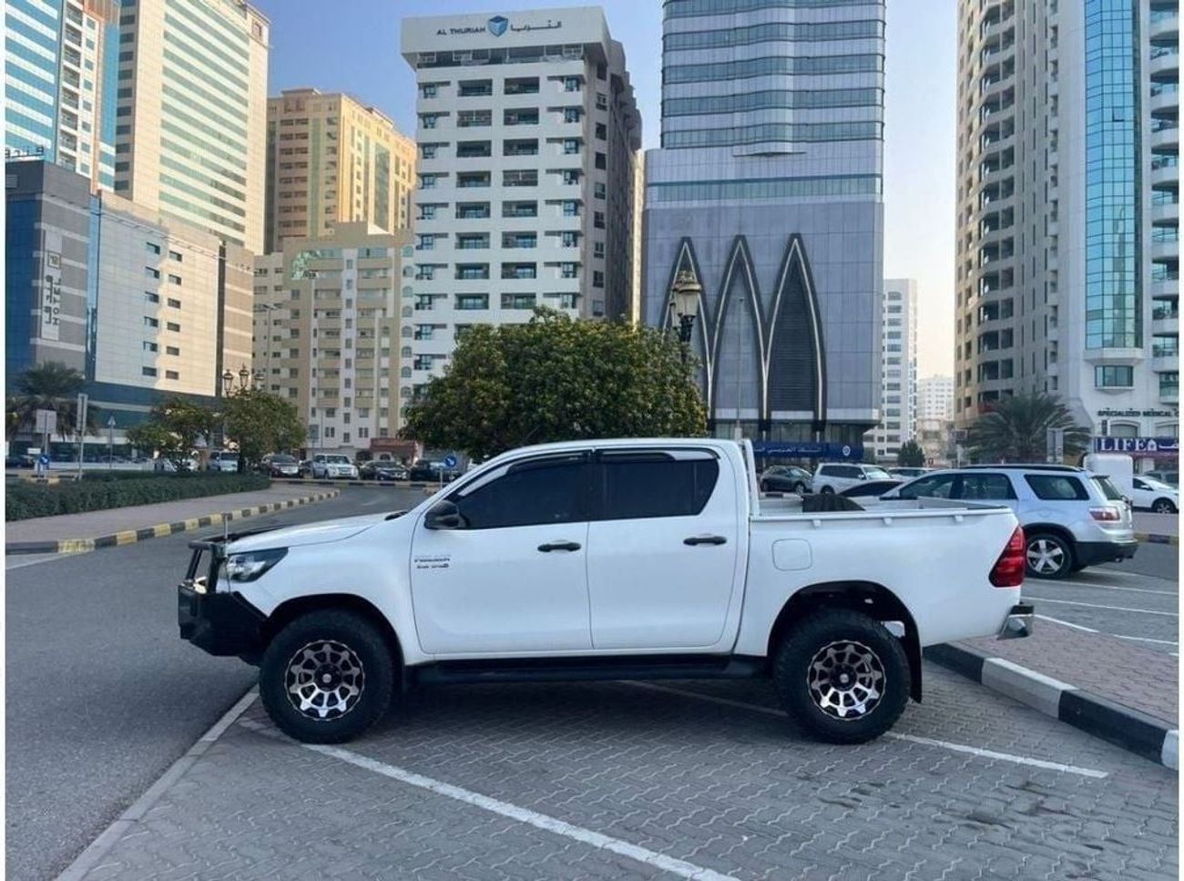 Toyota Hilux Diesel 2.8 Liter Right Hand Drive Automatic Gear T.V FM Radio