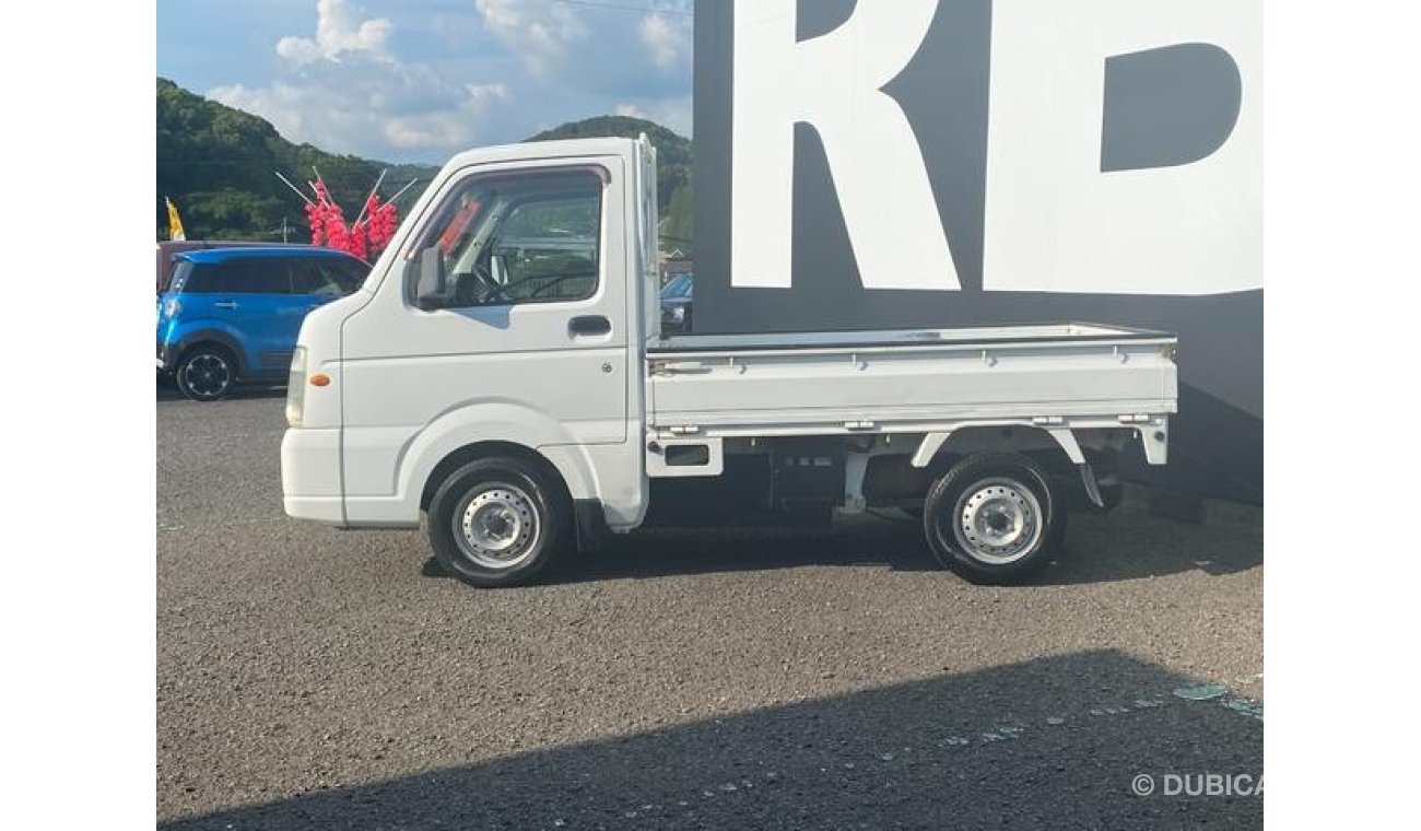 Suzuki Carry DA65T