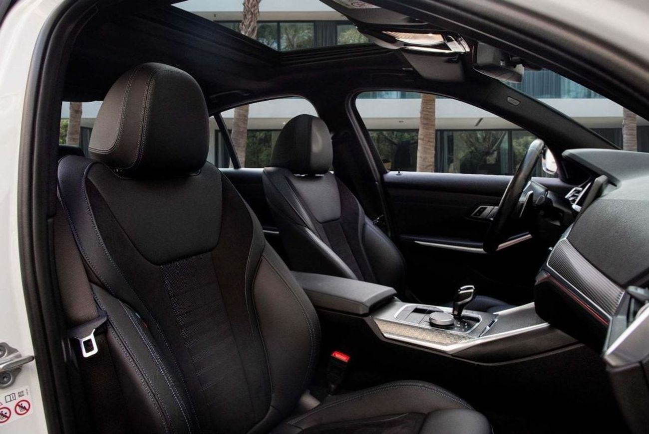 BMW 330i M-Kit | 2,840 P.M  | 0% Downpayment | Spectacular Condition!