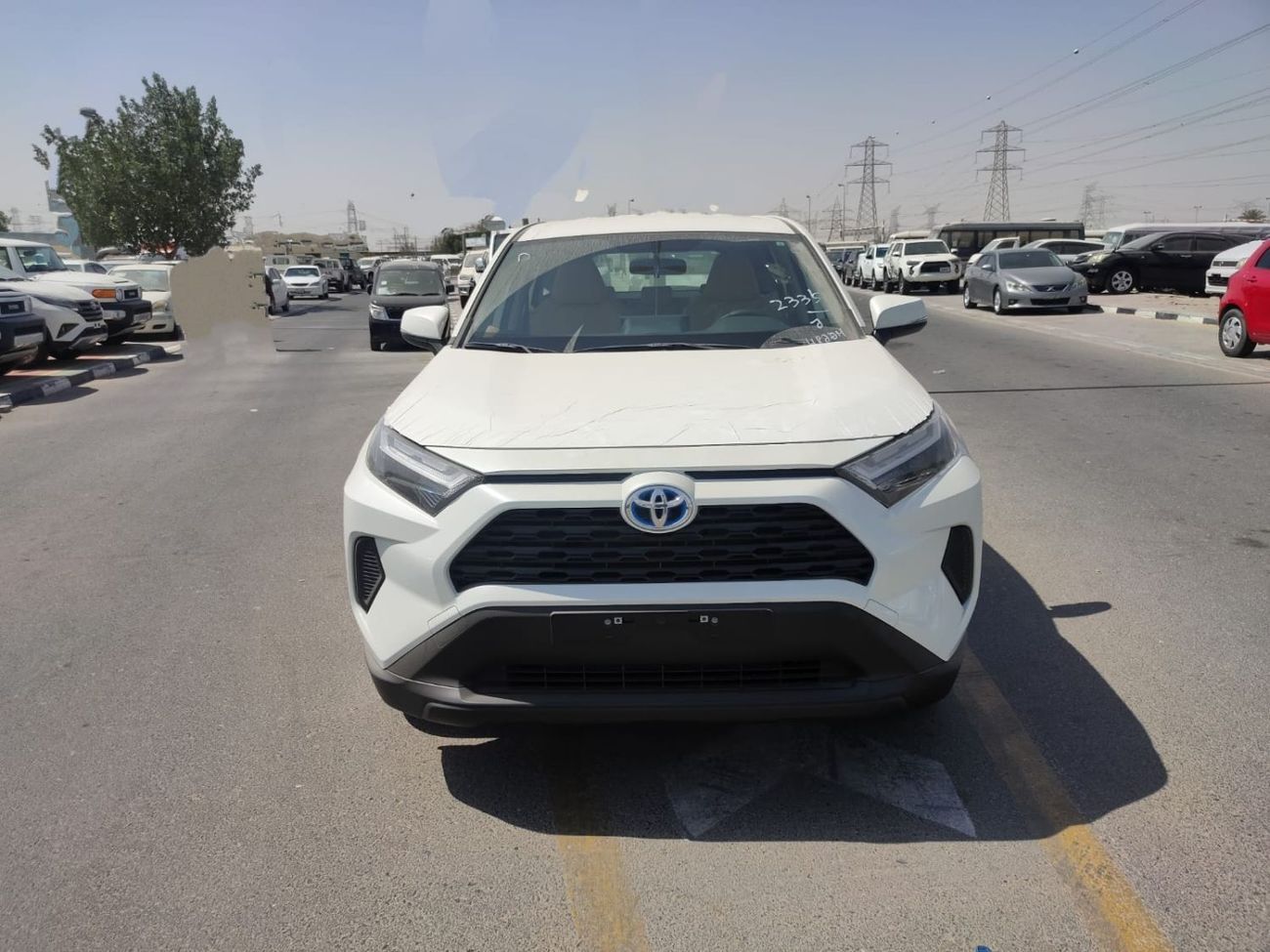 Toyota RAV4 2.5L LE Hybrid 2022 production  ( Ready Stock)