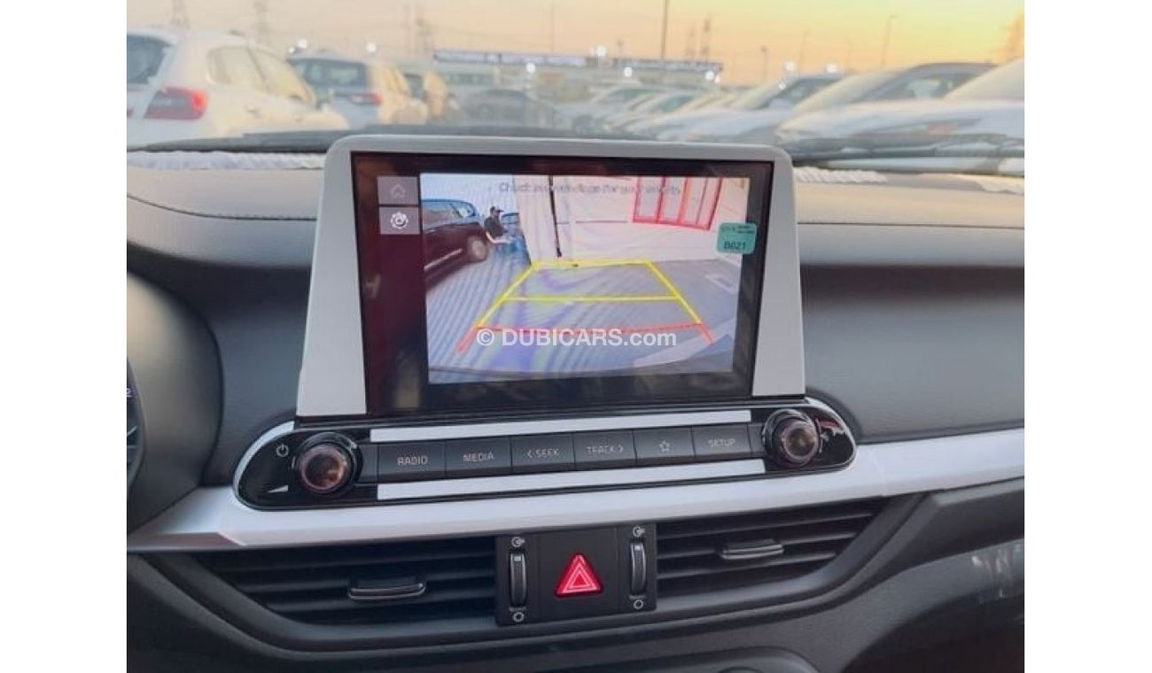 Kia Cerato 1.6L full option AT (Sunroof + Alloy wheels) Model  2022