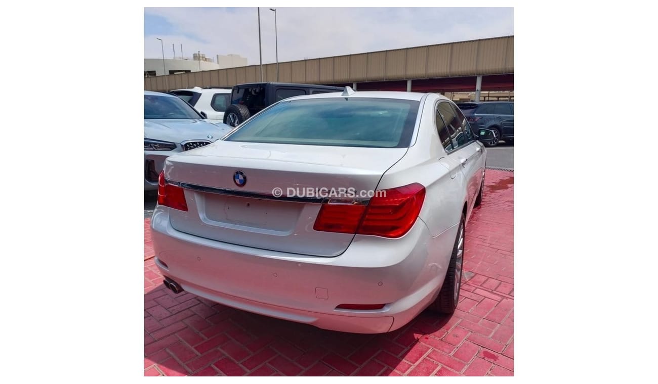 BMW 730Li Executive i 2012 GCC