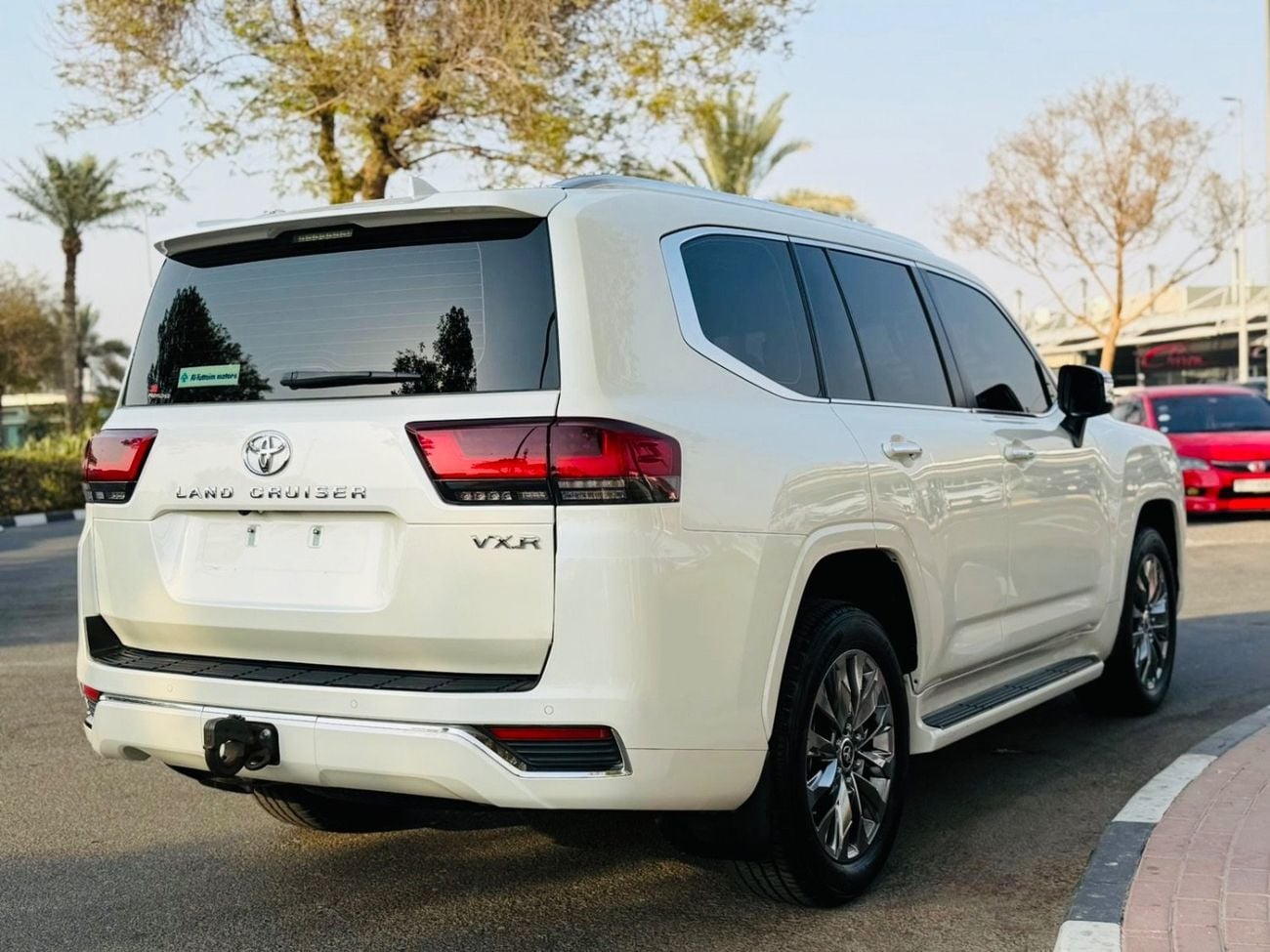 تويوتا لاند كروزر VXR