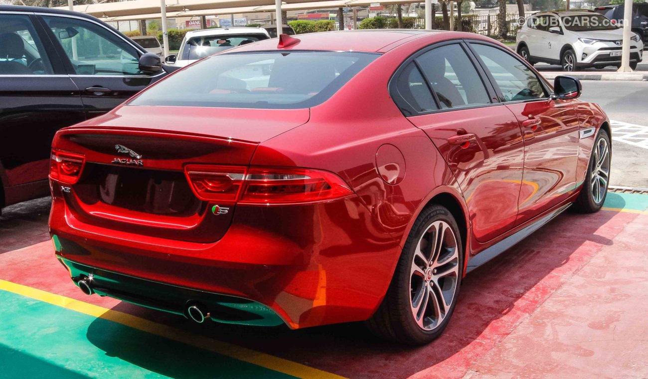 Jaguar XE S