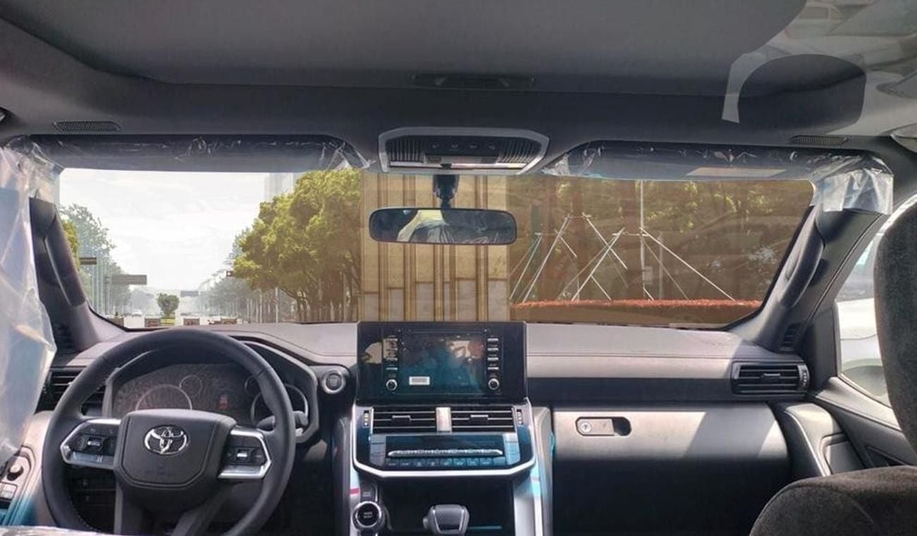 Toyota Land Cruiser Toyota LC300 GXR 4.0L Petrol 2025 MY