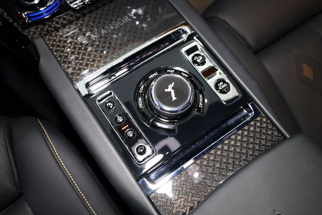 رولز رويس كولينان Black Badge