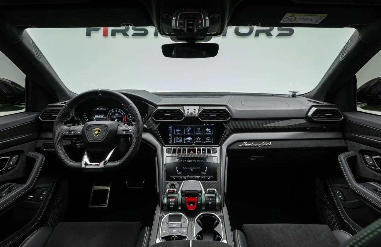 Lamborghini Urus 4.0L V8 Twin-Turbocharged Engine