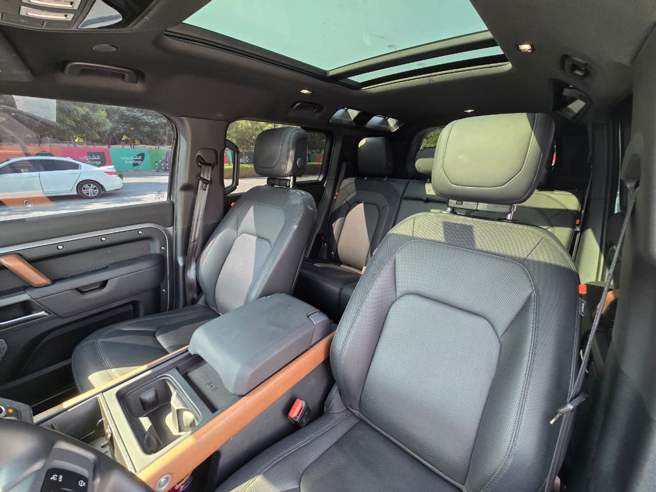 Land Rover Defender P400 110 X-Dynamic HSE 3.0L (5 Seater) !! CLEAN TITLE !! DEFENDER 110 X-DYNAMIC HSE 2024 // PERFECT 