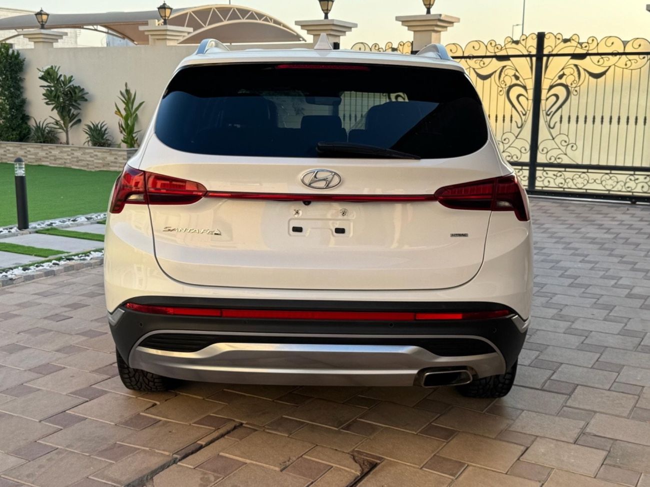 Hyundai Santa Fe 2021 LIMITED PUSH START 2.4L CANADA SPEC