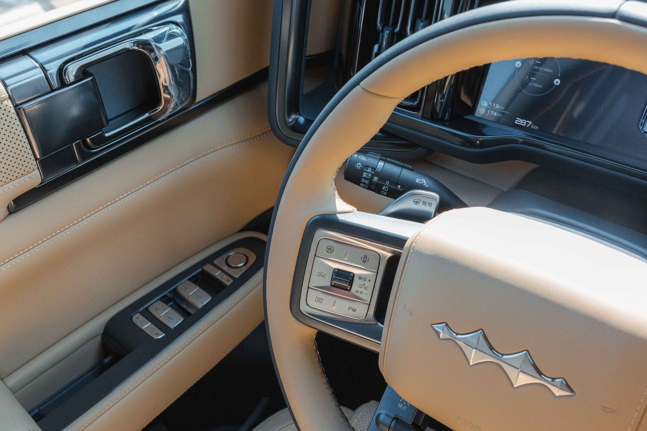 بي واي دي ليوبارد 5 BYD Leopard5 Ultra 120KM 1.5T 2025 (For Export)