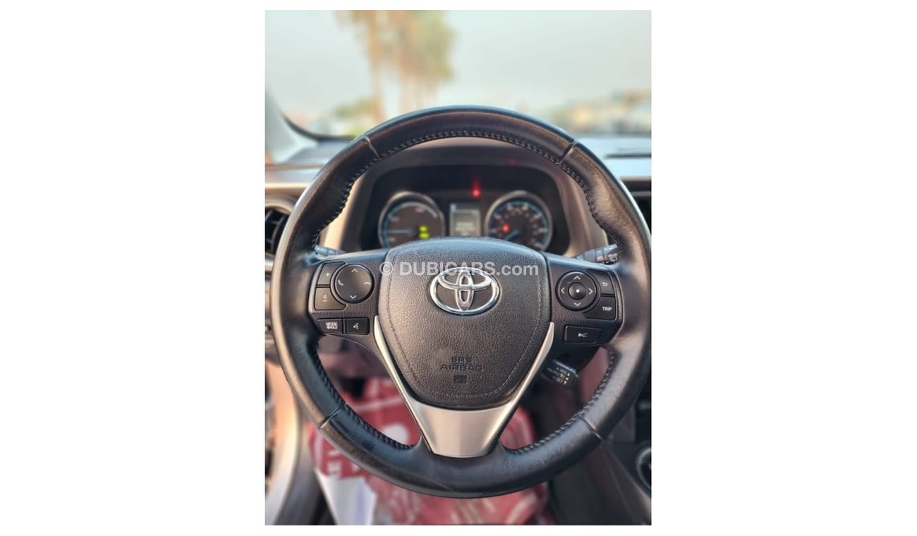 تويوتا راف ٤ TOYOTA RAV4 XLE FULL OPTIONS HYBRID 2017