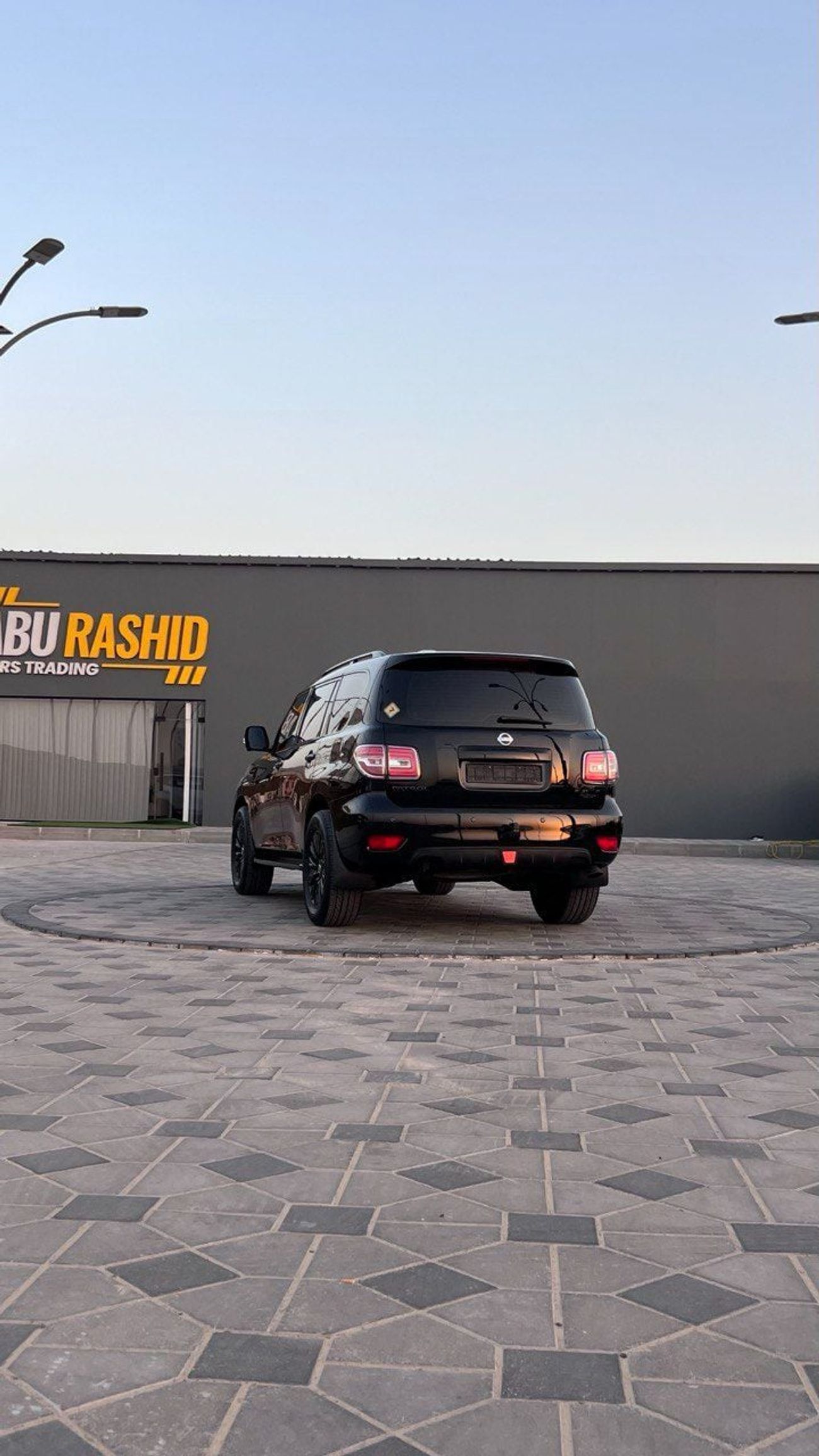 نيسان باترول LE Platinum 5.6L