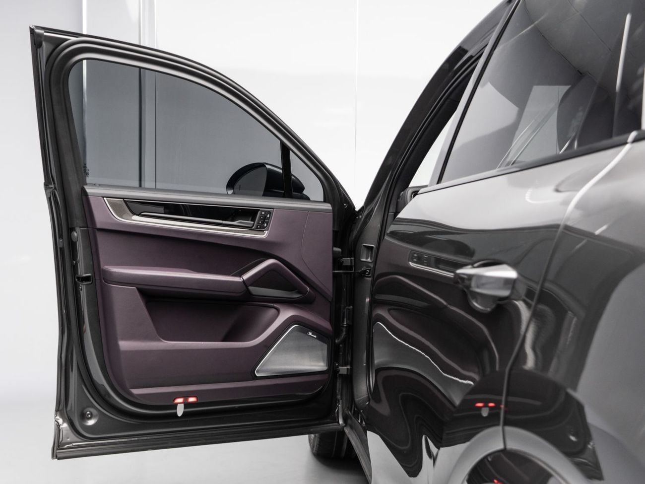 Porsche Cayenne SUMMER STARTS NOW | EXCLUSIVE DEAL BY BLACKLINE, 2029 Porsche Warranty + Service Contract, High Spec