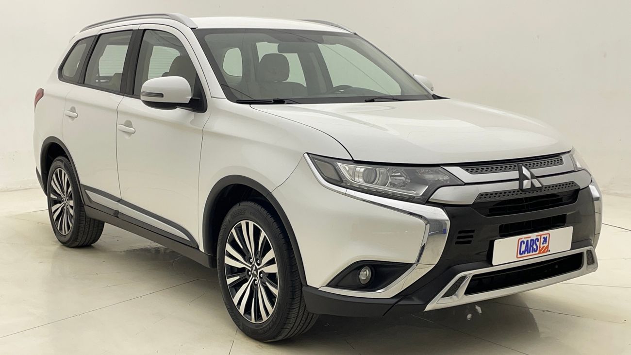 ميتسوبيشي آوتلاندر GLS MID 2.4 | بدون دفعة مقدمة | اختبار القيادة في المنزل