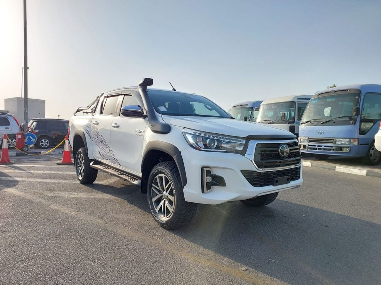 Toyota Hilux TOYOTA HILUX PICK UP RHD 2019 MODEL 2.8 L DIESEL AUTOMATIC(PM21706)
