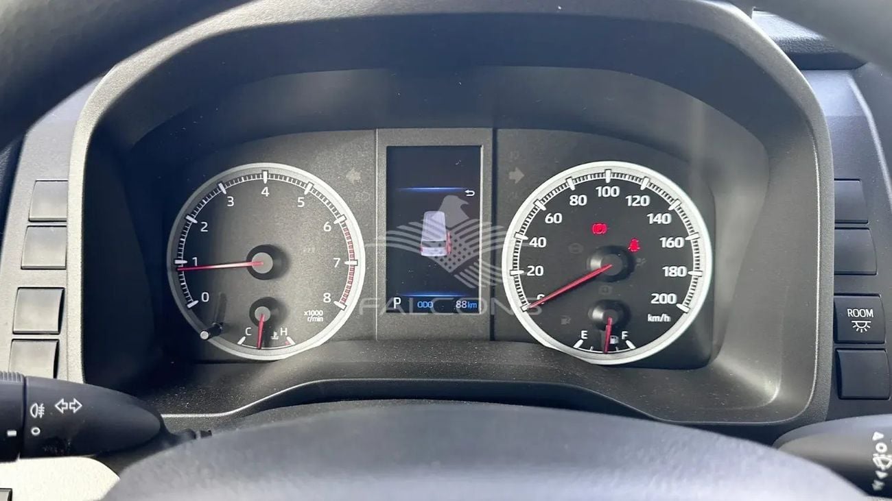Toyota Hiace GL Toyota/HIACE P/HGG22 3.5L 6 Cylinders 13 seater 6AT