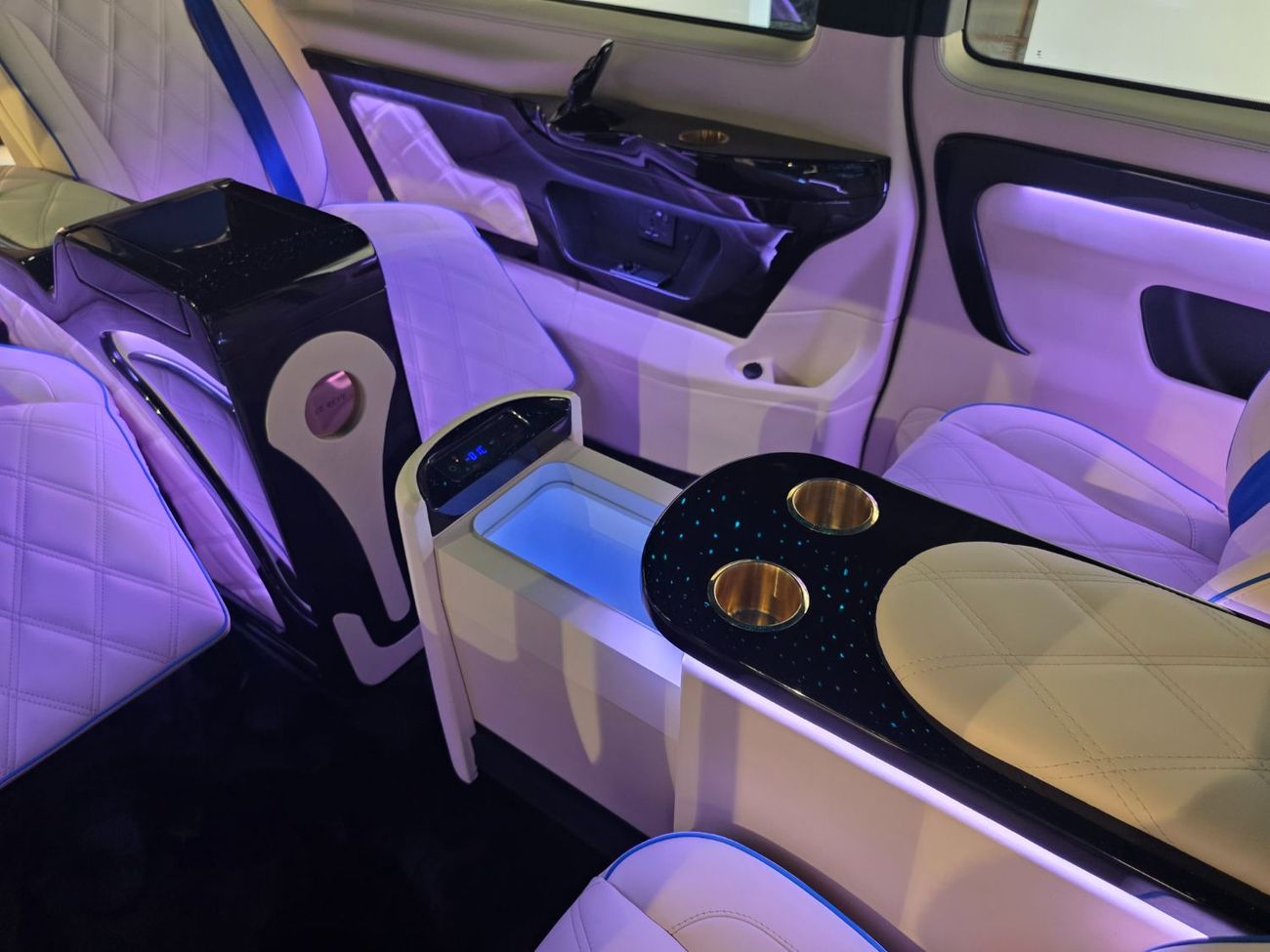 Mercedes-Benz V 300 2026 “LE REVE” – 1 Of 5 CONCEPT - Handcrafted by ROYAL CUSTOMS in Dubai