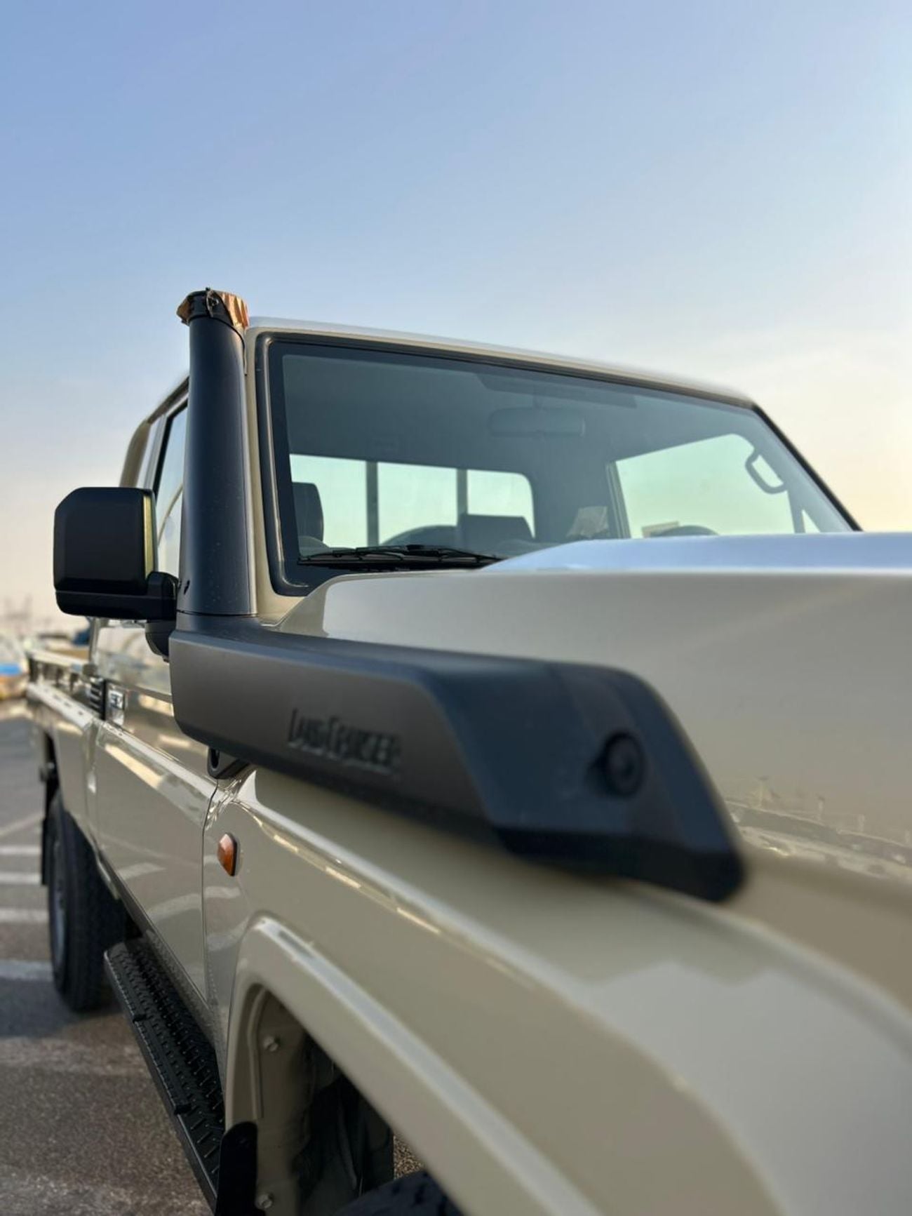 Toyota Land Cruiser Pick Up Std 4.0L Single Cab Utility 4WD