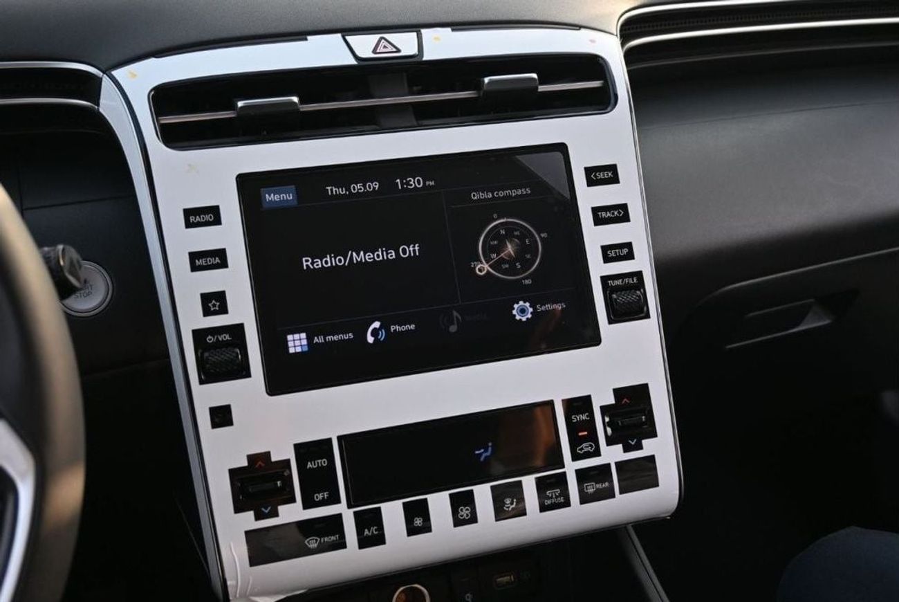 Hyundai Tucson Hyundai Tucson 1.6L Turbo, Petrol, (Mid Option) Model 2022, Color Sea Blue (Export Price)