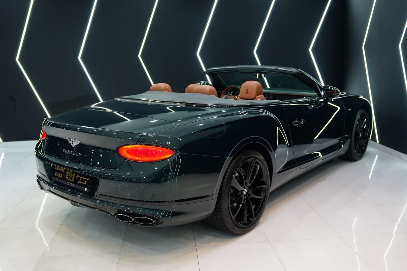 Bentley Continental GT 2022 Continental GTC V8, Carbon Interior, Rotating Display, Touring Specification, Dealer Warr + Ser