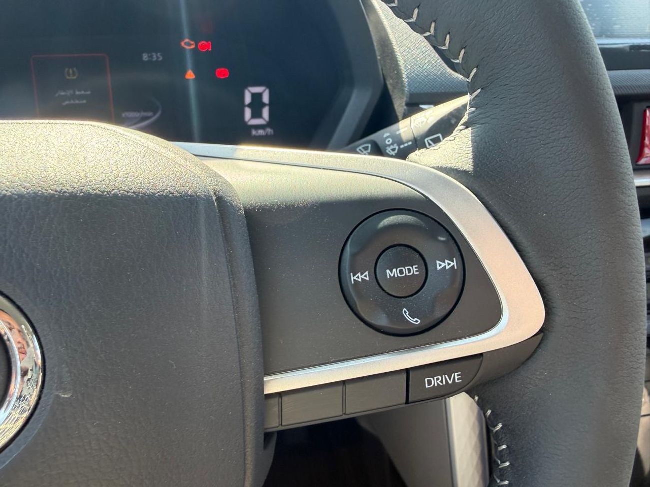 تويوتا فيلوز VELOZ - V Full Option 1.5L 4 Cylinders - 7 Seats 2025 Model