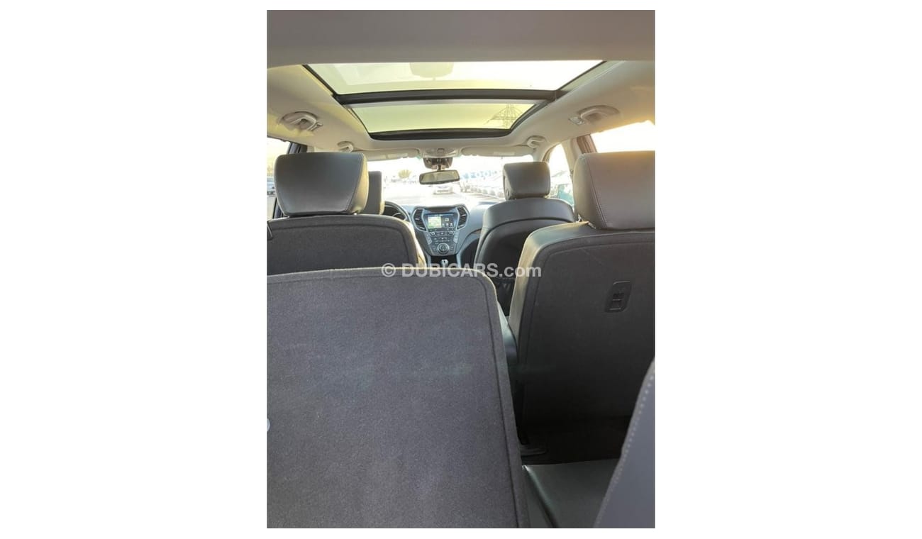 Hyundai Grand Santa Fe GLS Top HYUNDAI SANTA FE MODEL 2017 FULL OPTION 360 CAMERA & PANAROMA 7 SEATS CLEAN CAR  IMPORTED FR