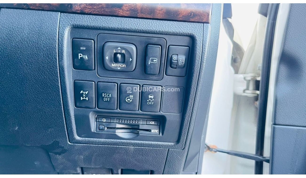Toyota Land Cruiser 2012 | Japan Imported | 4.6CC AT Petrol Sunroof Push Start Premium Condition