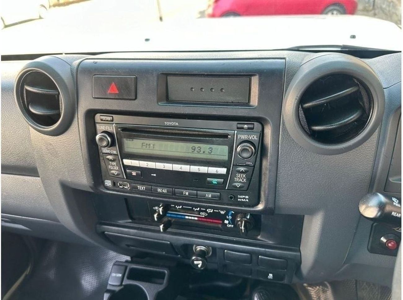 Toyota Land Cruiser Pick Up