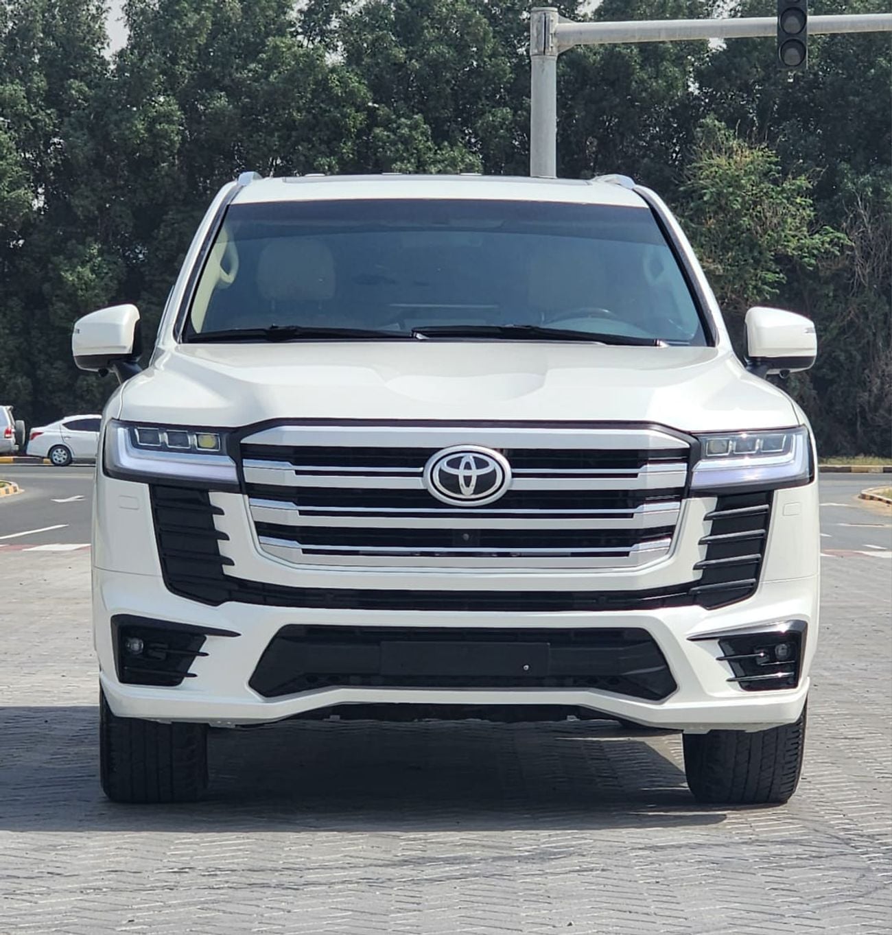 Toyota Land Cruiser GXR Upgrade 2024