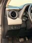 Toyota RAV4 Hybrid XLE 2.5L full option