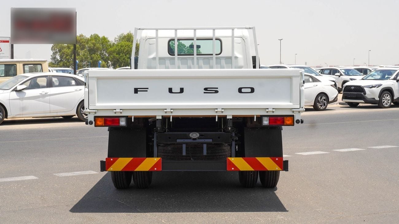 Mitsubishi Canter Van