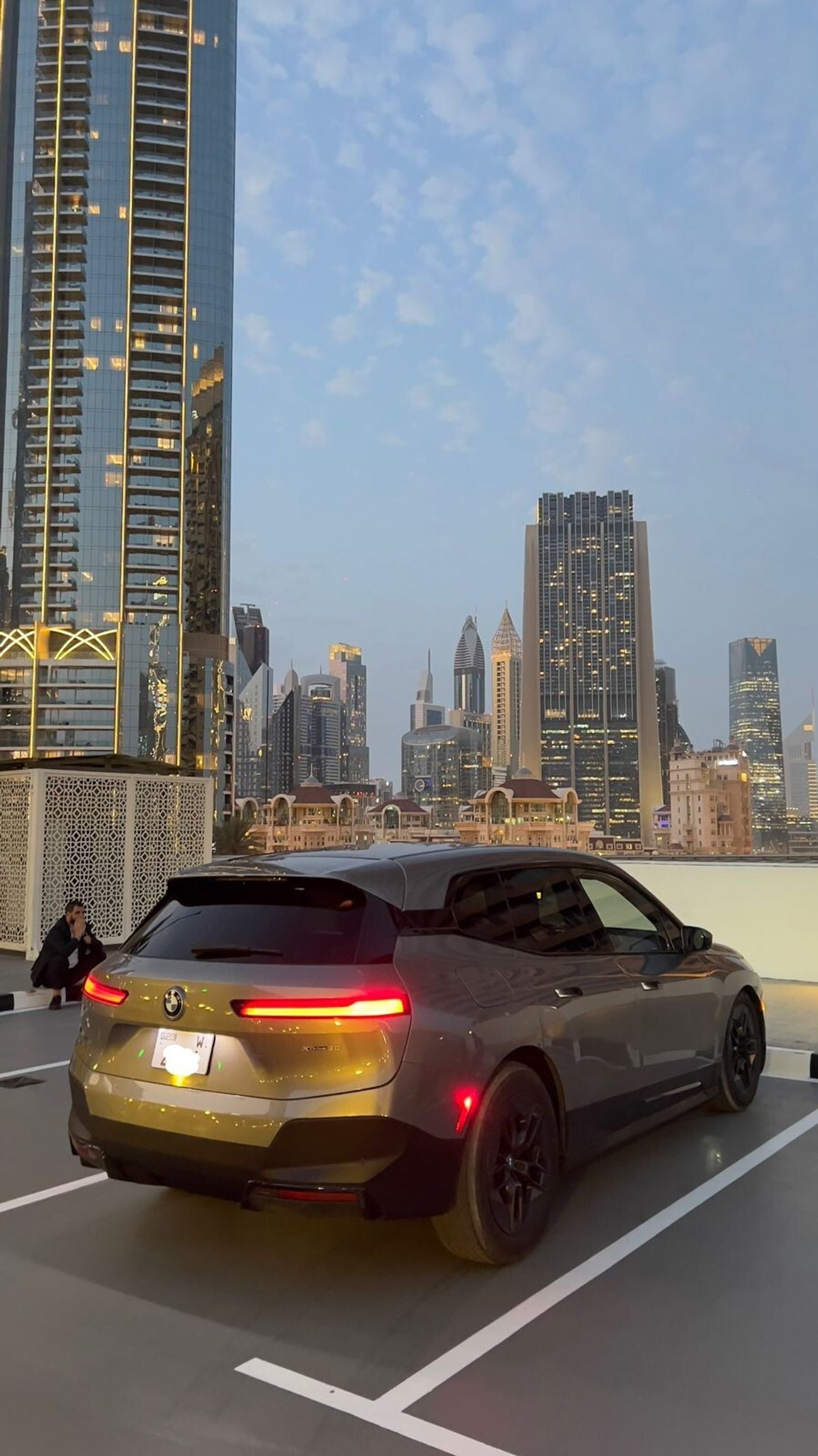 بي أم دبليو iX xDrive50