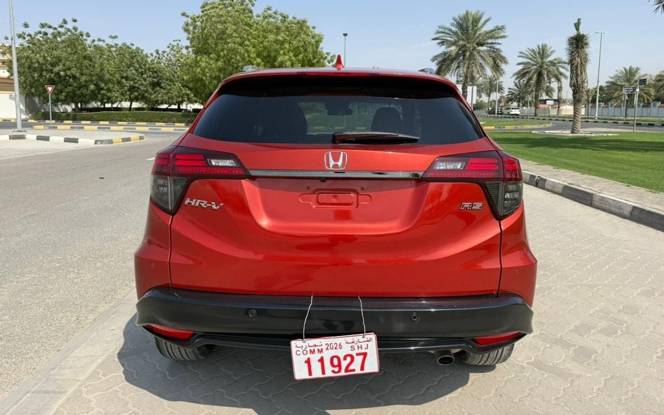 هوندا HRV HONDA HR-V ,FUEL PETROL ,ENGINE CAPACITY 1.8 LITER ,RIGHT HAND DRIVE