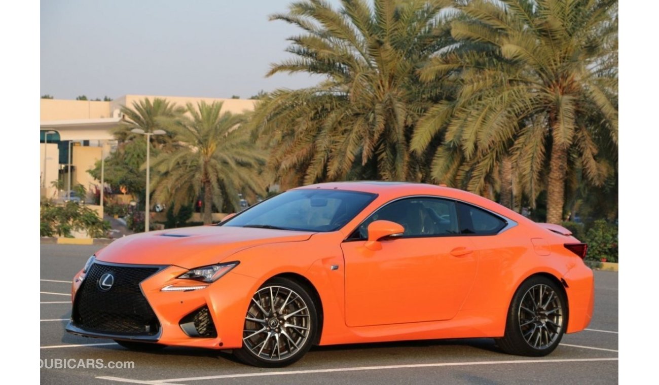 لكزس RC F بلاتينوم لكزس RCF كوبي V8 وارد 2015 فل اوبشن فل كاربن فايبر  بحالة الوكالة  بدون حوادث او اعطال