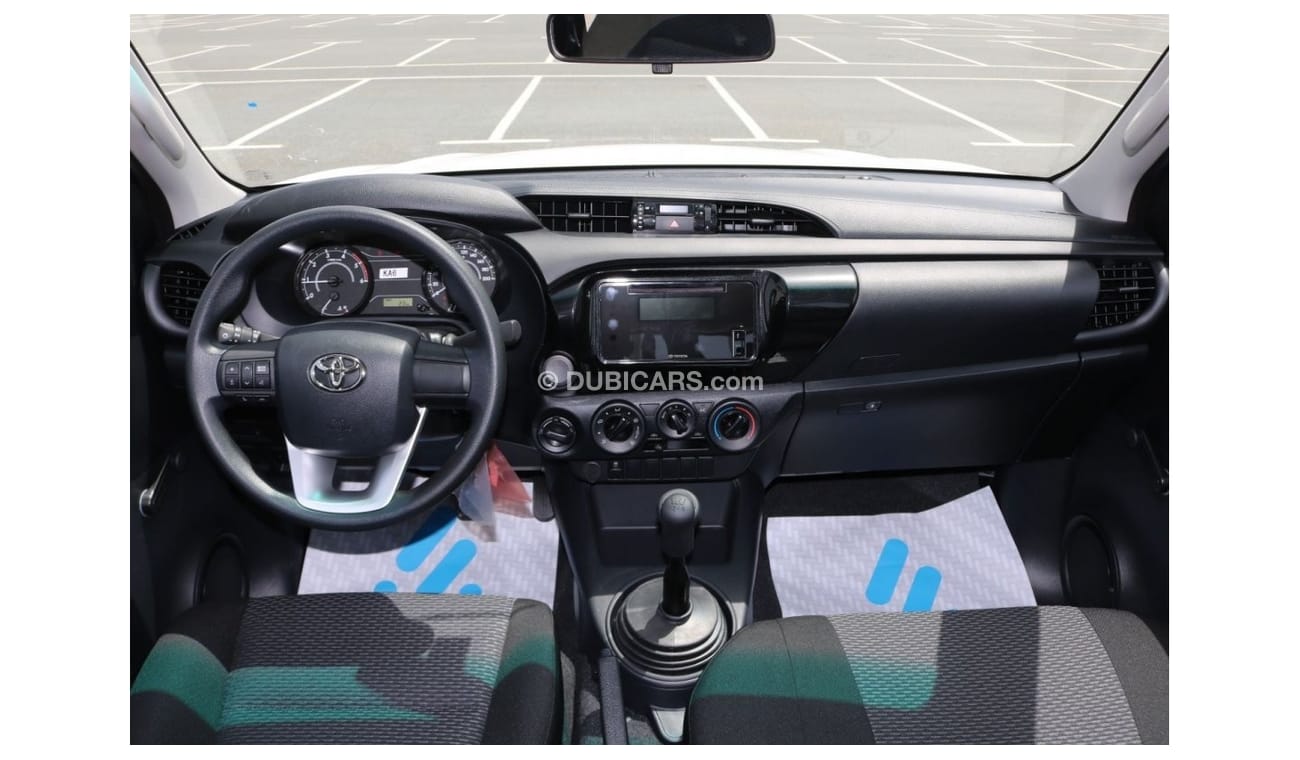 Toyota Hilux 2022 | 2.4L M/T 4WD WITH FABRIC SEATS BLACK INTERIOR EXPORT ONLY