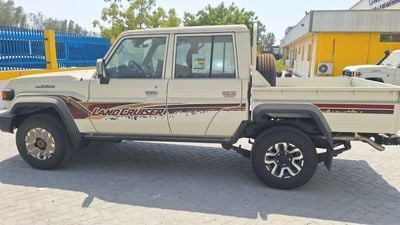 Toyota Land Cruiser 70 LC76 LX TOYOTA LAND CRUISER DC 2.8L AT FULL OPTION
