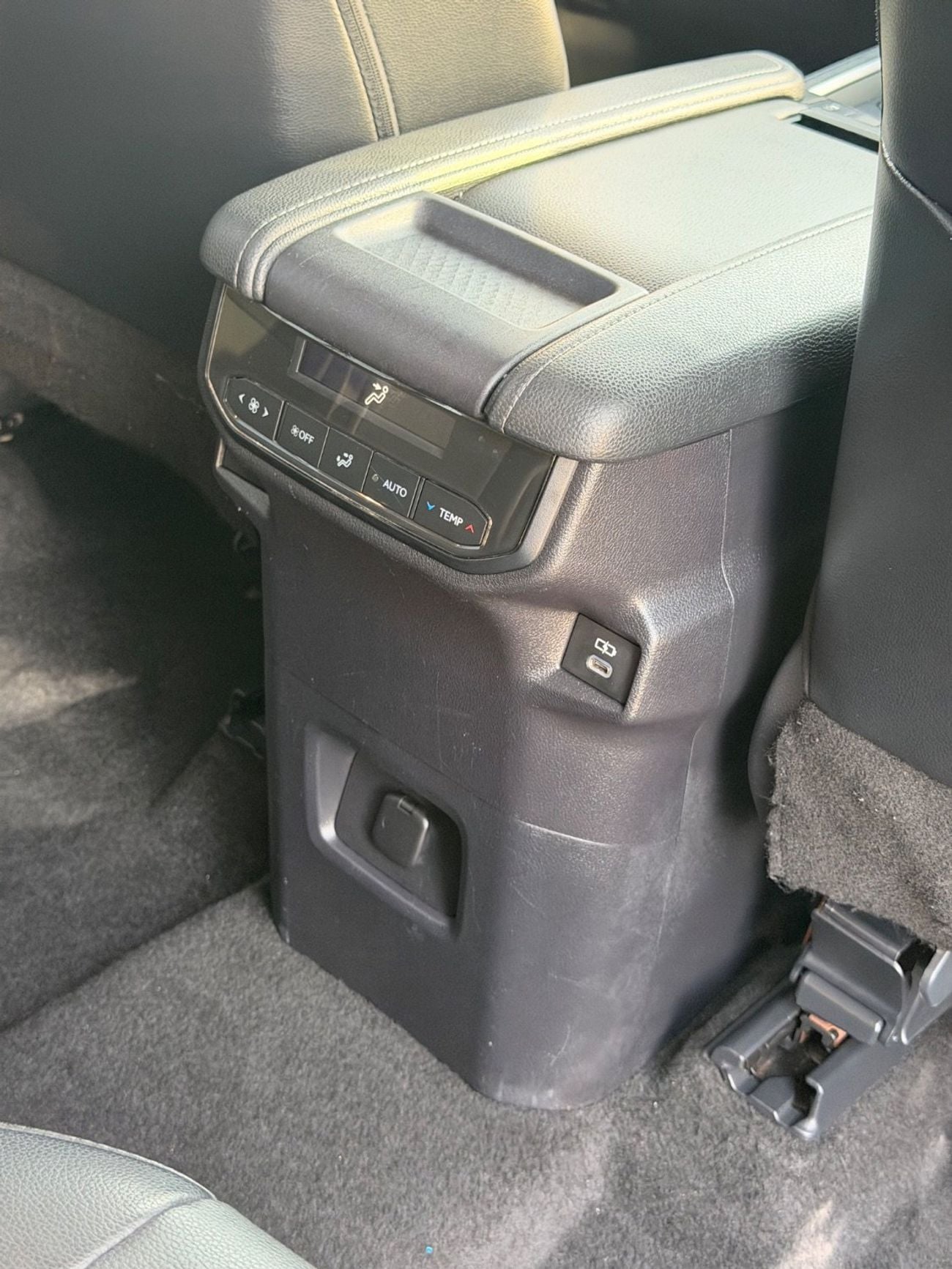 Toyota Grand Highlander XLE 2.4L 2024