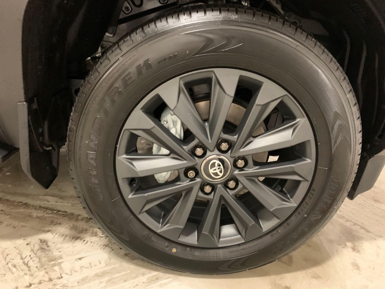 تويوتا برادو 26/26 PREMIUM HYBRID MAX