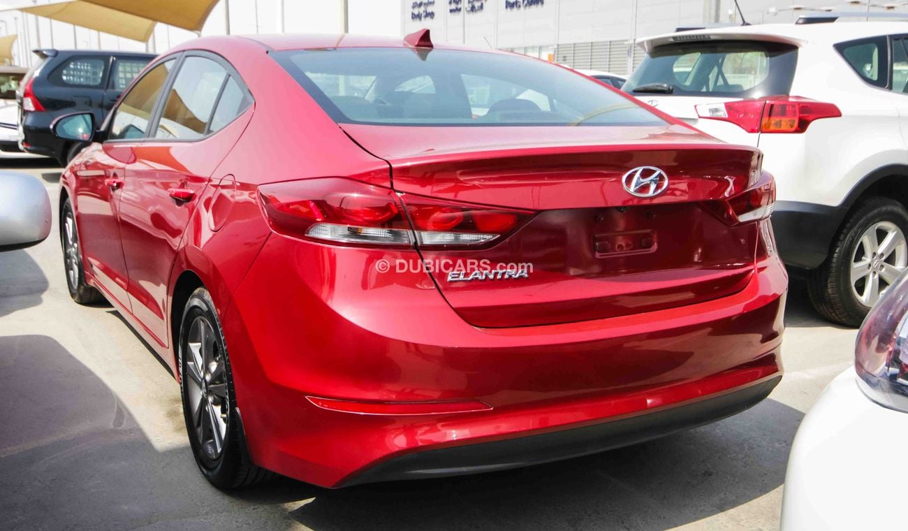 هيونداي إلانترا