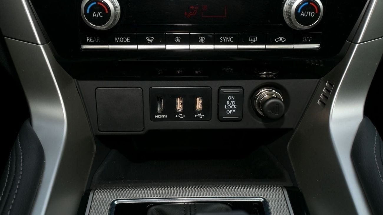 Mitsubishi Montero Sport Brand New Montero Sport HighLine 2025 Export 3.0L 4WD Petrol A/T|White/Black|MONTEROSPORT-GLS-HL-25|