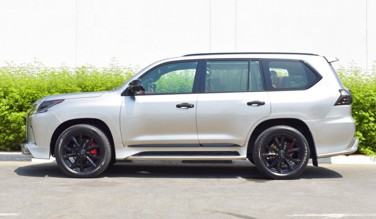 Lexus LX570 Black Edition S / GCC Specifications