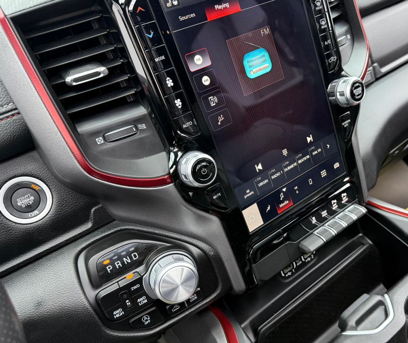 RAM 1500 Rebel 5.7L Double Cab Utility 2023 Dodge Ram Rebel GT 1500, Oct/2028 Dodge Warranty + Service Contra