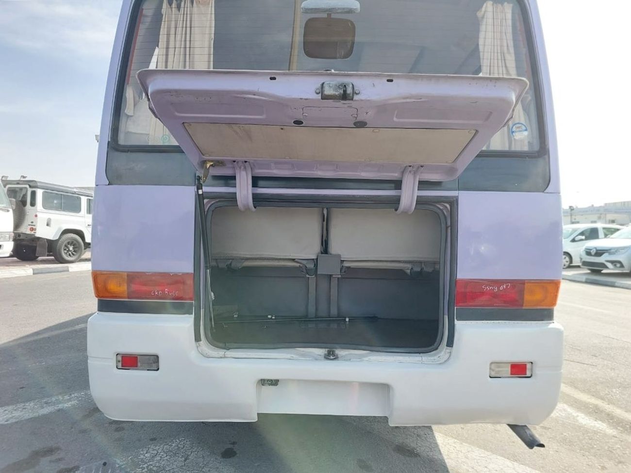 ميتسوبيشي روزا MITSUBISHI ROSA BUS RHD 1995 MODEL 3.9 L DIESEL AUTOMATIC(PM40299)
