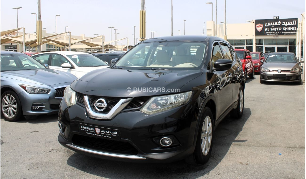 Nissan XTrail ACCIDENTS FREE - GCC - PERFECT CONDITION INSIDE OUT - BASE MODEL