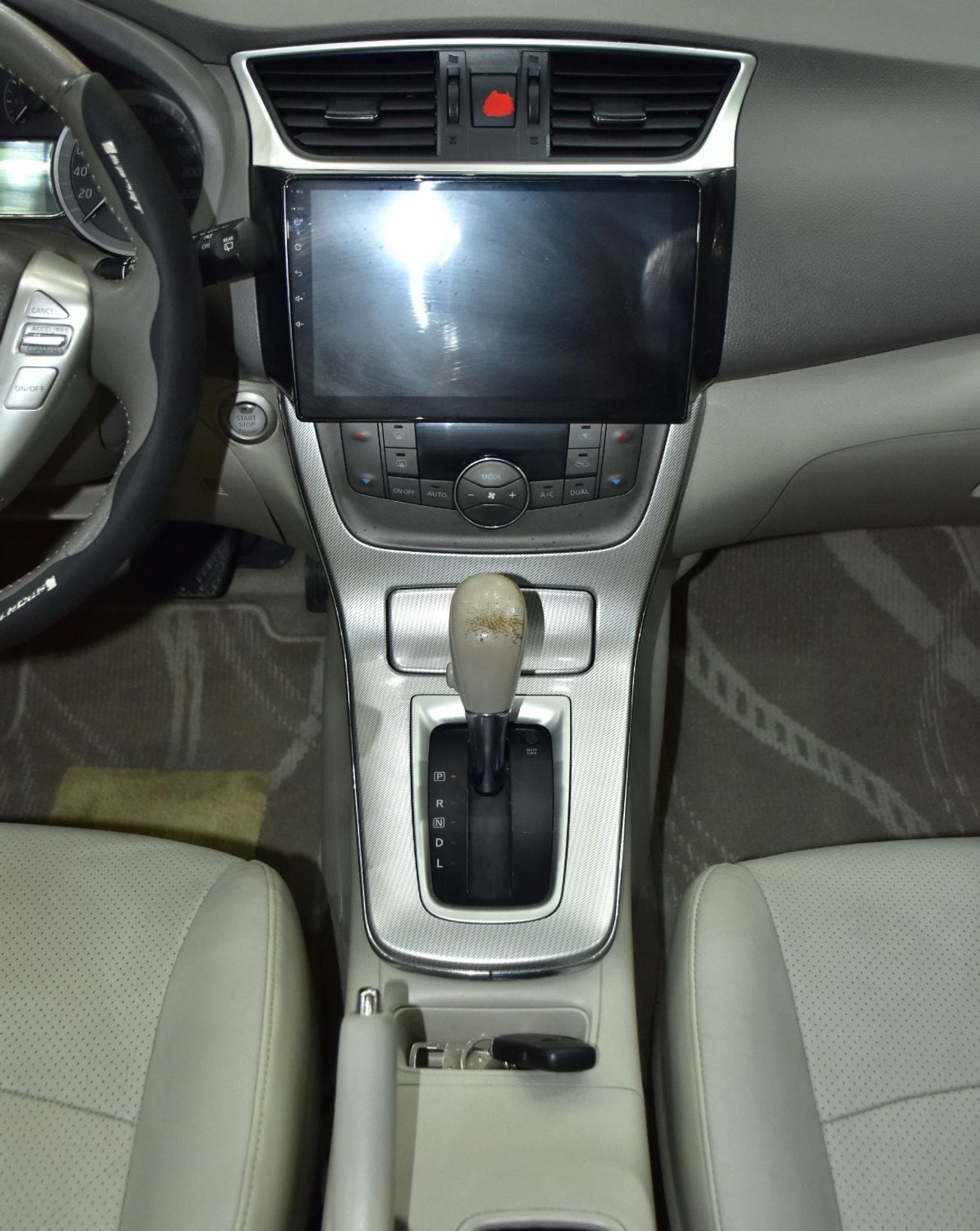 نيسان تيدا EXCELLENT DEAL for our Nissan Tiida SL 1.8L ( 2016 Model ) in White Color GCC Specs