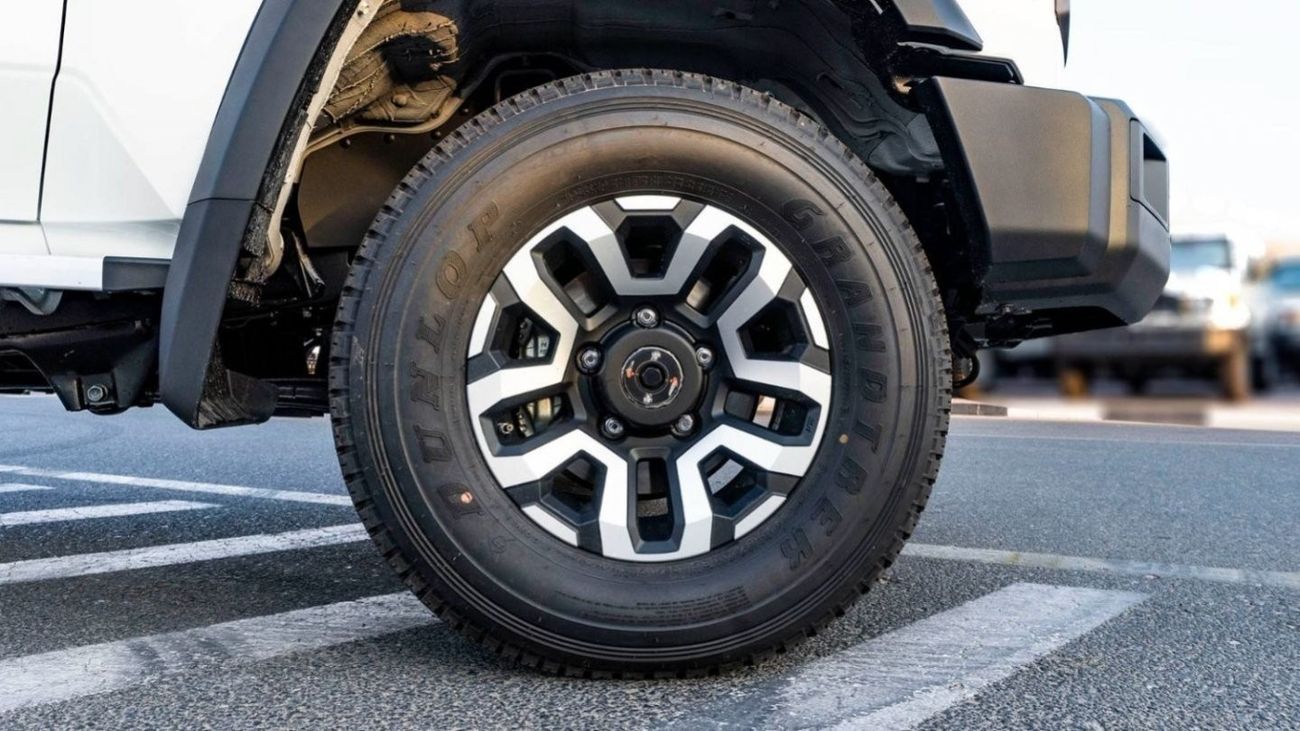 Toyota Land Cruiser 70 2024 Toyota Land Cruiser 76 2.8L Diesel Limited edition