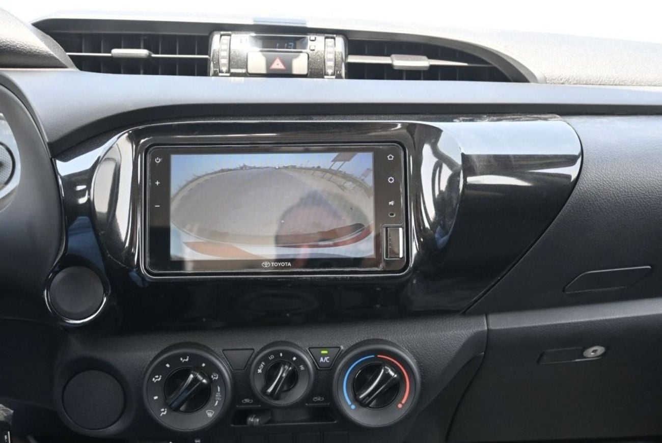تويوتا هيلوكس TOYOTA HILUX 2.4L DIESEL 4X2 MODEL 2023